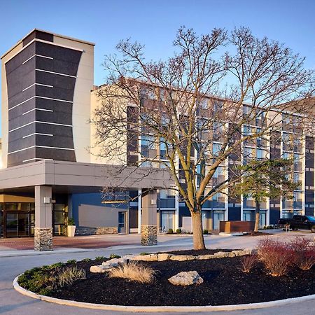 Holiday Inn Burlington Conference Centre By Ihg Dış mekan fotoğraf