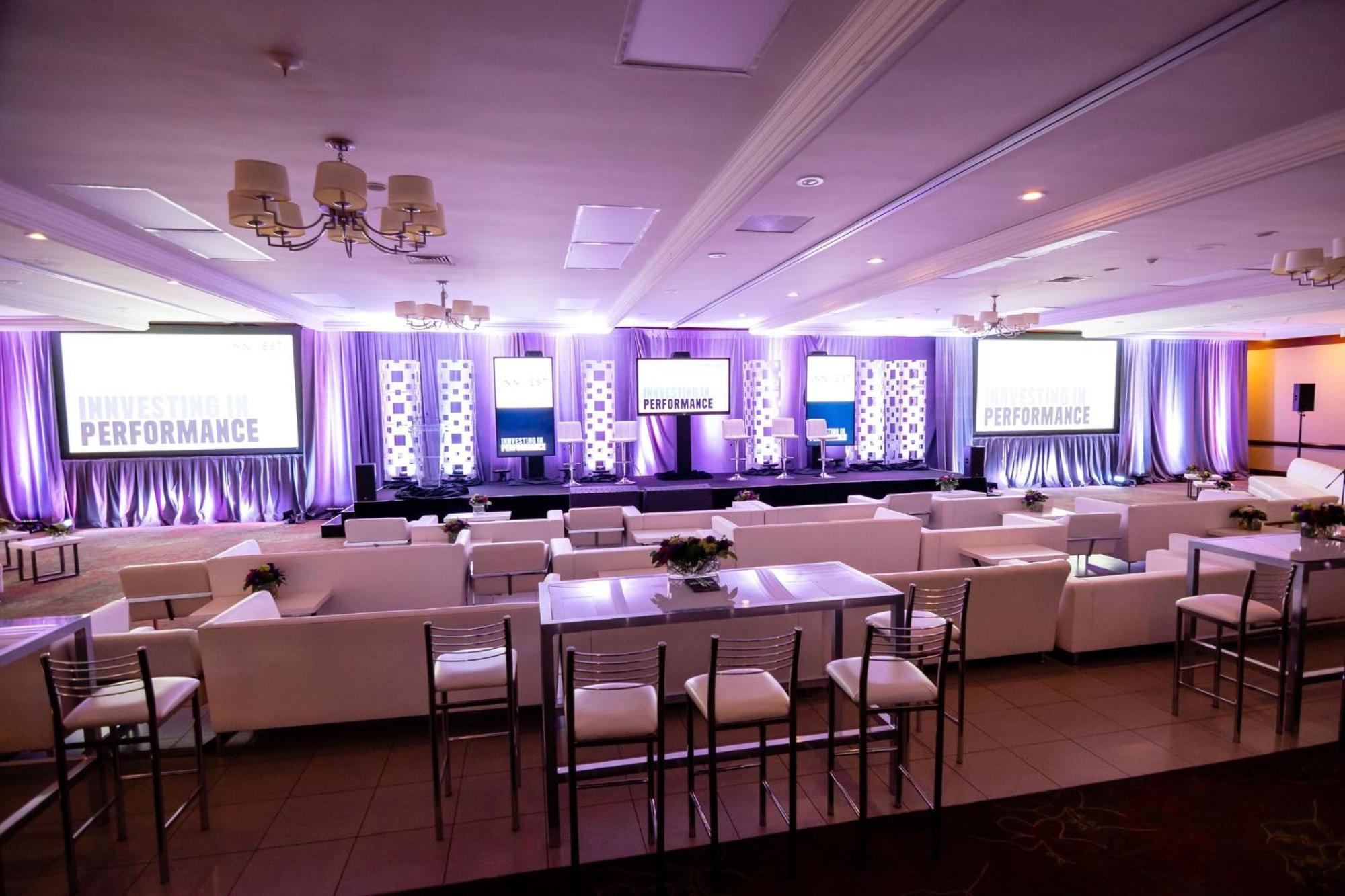 Holiday Inn Burlington Conference Centre By Ihg Dış mekan fotoğraf