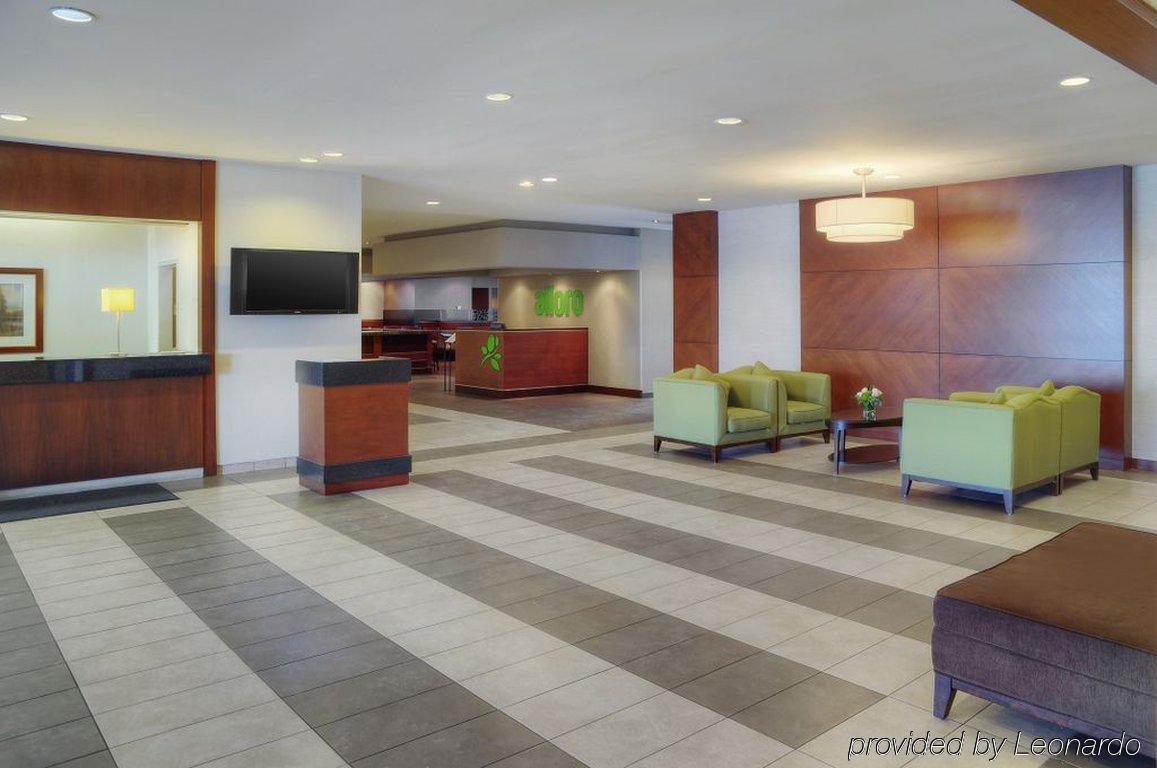 Holiday Inn Burlington Conference Centre By Ihg İç mekan fotoğraf